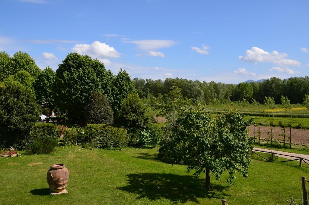 Agriturismo Al Podere Di Rosa Lucca Exterior photo